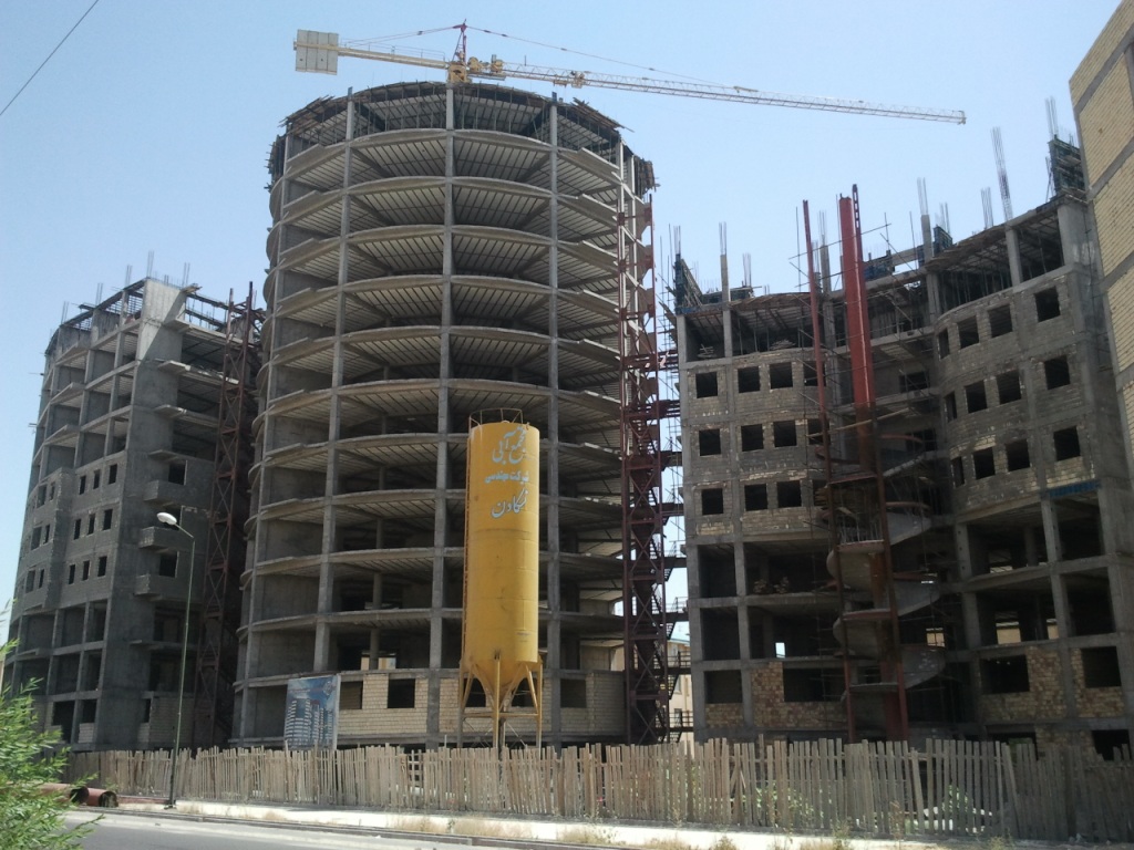 لزوم برخورد با مصرف آب شرب در ساخت و سازهای تهران