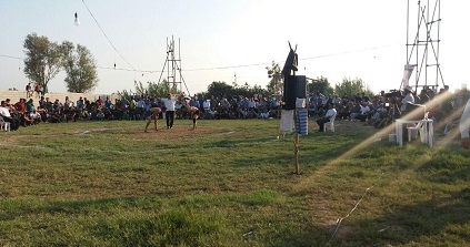 برگزاری مسابقات کشتی لوچو در روستای رودبست