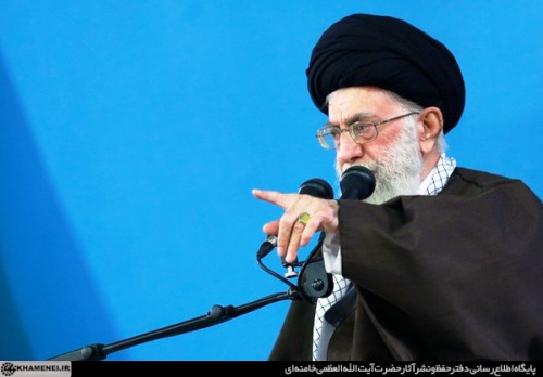 مجلس مرعوب آمریکا مملکت را بدبخت می کند مجلس مرعوب آمریکا مملکت را بدبخت می کند