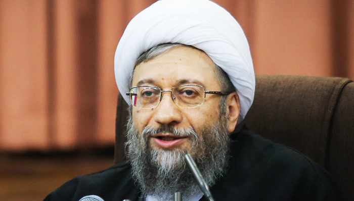 آملی لاریجانی: نظام جمهوری اسلامی اگر صبوری می&zwnj;کند از باب ضعف نیست