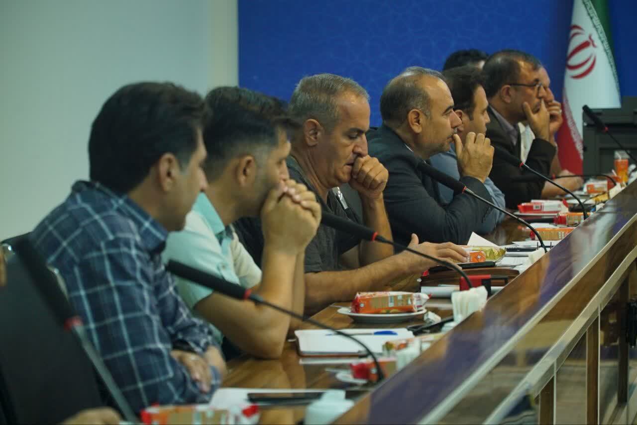 نشست رسیدگی به چالش های فعالان صنایع کانی غیرفلزی ارس برگزار شد نشست رسیدگی به چالش های فعالان صنایع کانی غیرفلزی ارس برگزار شد