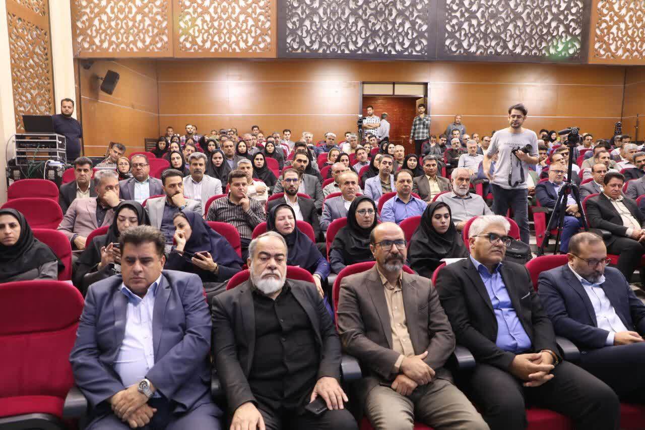 هنر، زبان تلخ مهربانی برای نجات آب/مهمترین سد در برابر کمآبی وجدان بیدار مردم است هنر، زبان تلخ مهربانی برای نجات آب/مهمترین سد در برابر کمآبی وجدان بیدار مردم است