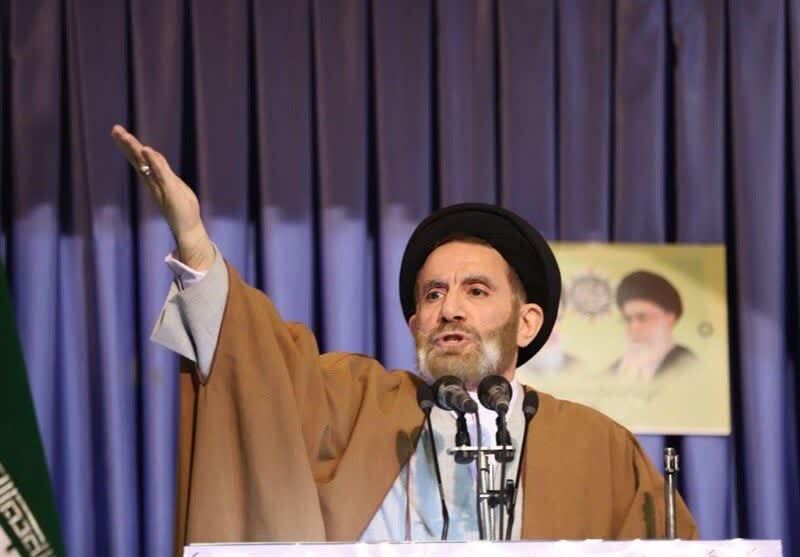 شرم و ذلت بر محتکران!/ مردم زیر بار گرانی خم شدهاند