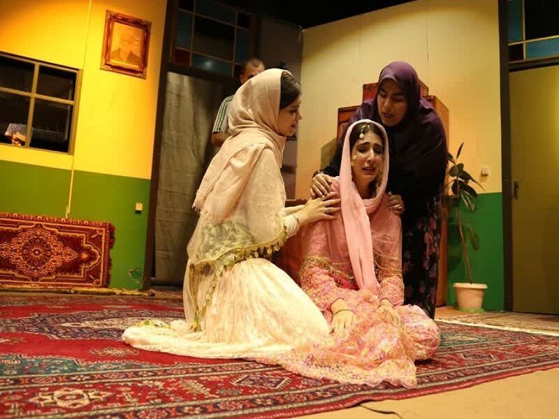 استقبال گسترده هنرمندان خارجی از بیستمین جشنواره تئاتر کُردی سقز/ ۱۴ اثر از خارج ایران ارسال شد استقبال گسترده هنرمندان خارجی از بیستمین جشنواره تئاتر کُردی سقز/ ۱۴ اثر از خارج ایران ارسال شد