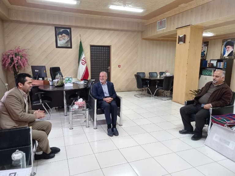 احیای سهم از دست رفته هنر قروه در دستور کار است/ مطالبه حمایت از رویداد تئاتر بچههای مسجد احیای سهم از دست رفته هنر قروه در دستور کار است/ مطالبه حمایت از رویداد تئاتر بچههای مسجد