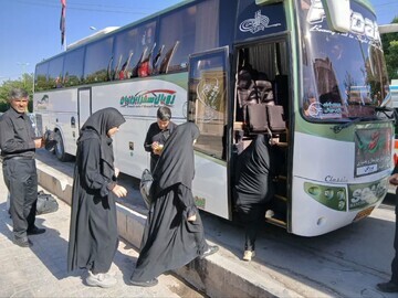 اعزام ۳ هزار و ۲۰۰ زائر چهارمحال و بختیاری با ۹۰ دستگاه اتوبوس به تهران و قم اعزام ۳ هزار و ۲۰۰ زائر چهارمحال و بختیاری با ۹۰ دستگاه اتوبوس به تهران و قم