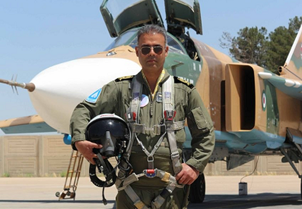 شهادت خلبان سوخو ۲۴ ارتش پس از ماهها احراز شد/ پیکر شهید مجید کاظمی در راه وطن شهادت خلبان سوخو ۲۴ ارتش پس از ماهها احراز شد/ پیکر شهید مجید کاظمی در راه وطن