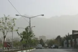 تداوم گردوغبار در شرق اصفهان