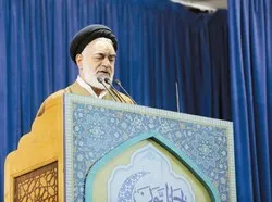برخورد با افرادی که به مصلحت مردم و انقلاب توجهی ندارند